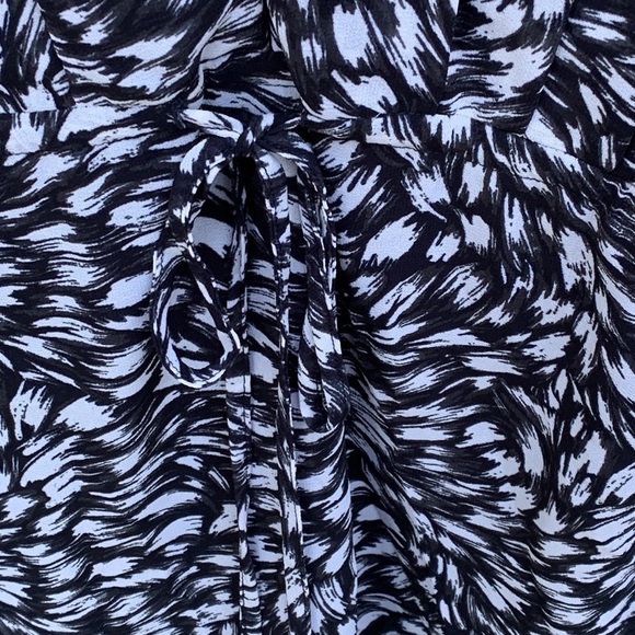 𝅺h&m DRESS - Picture 6 of 8